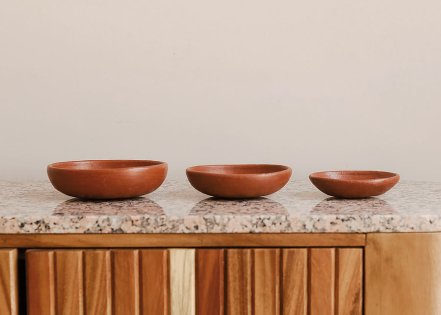 Small Oval Nesting Bowls