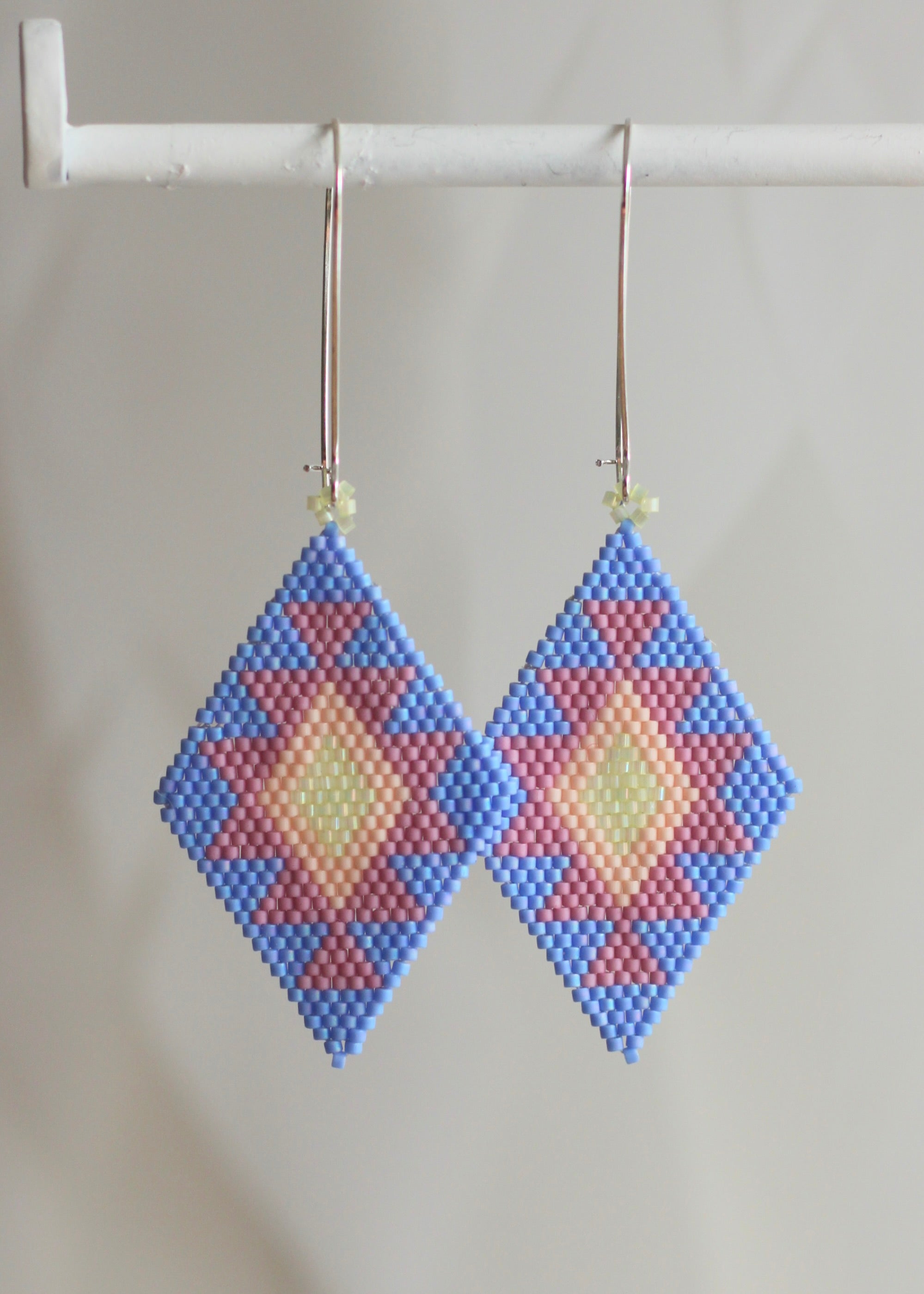 ēska askī x LUZ Collection - Native American Hand Beaded Earrings