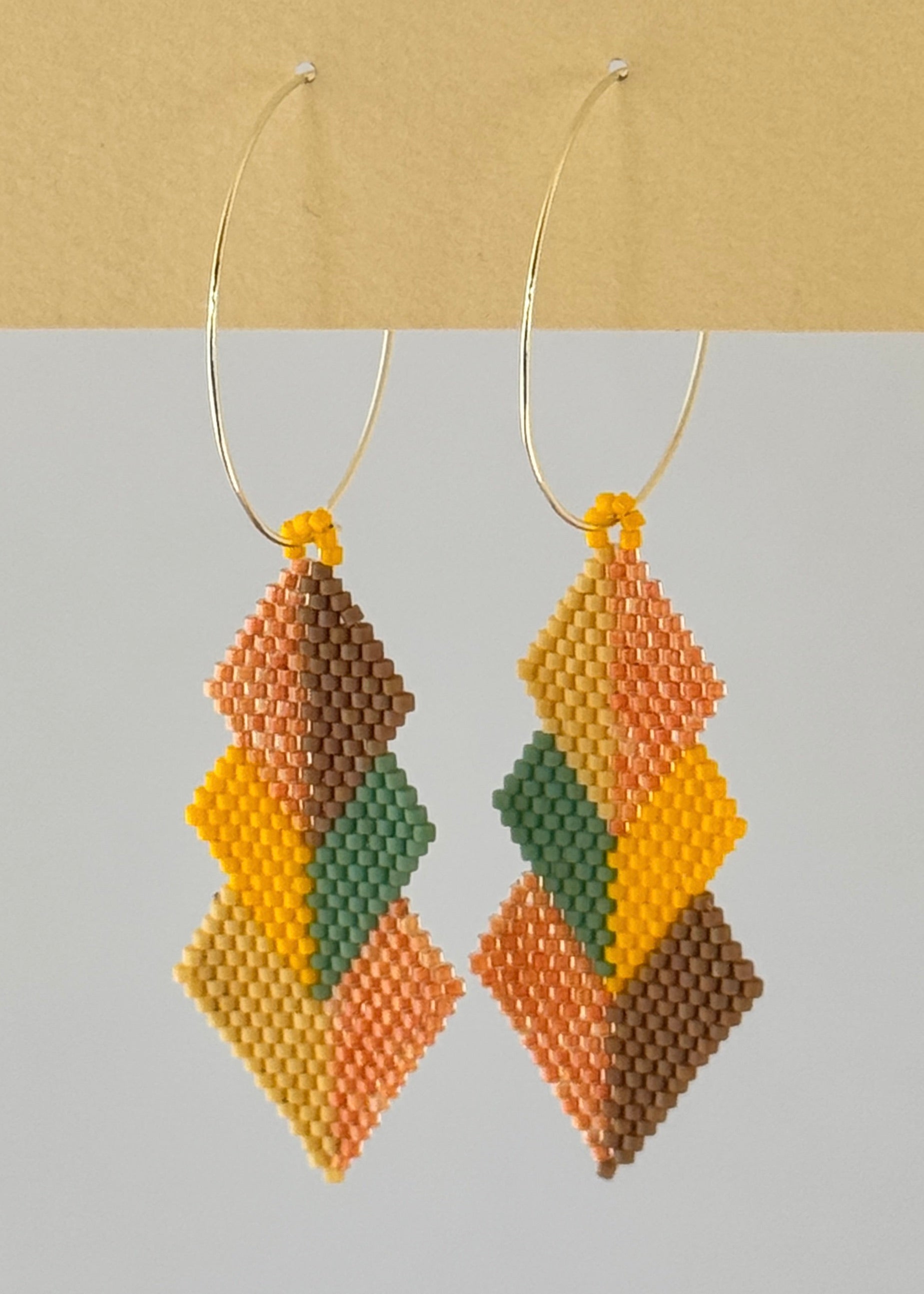 Native American - Wixárika Beaded Earrings Japanese Glass Seed Beads - Tu'uri xúkwiri