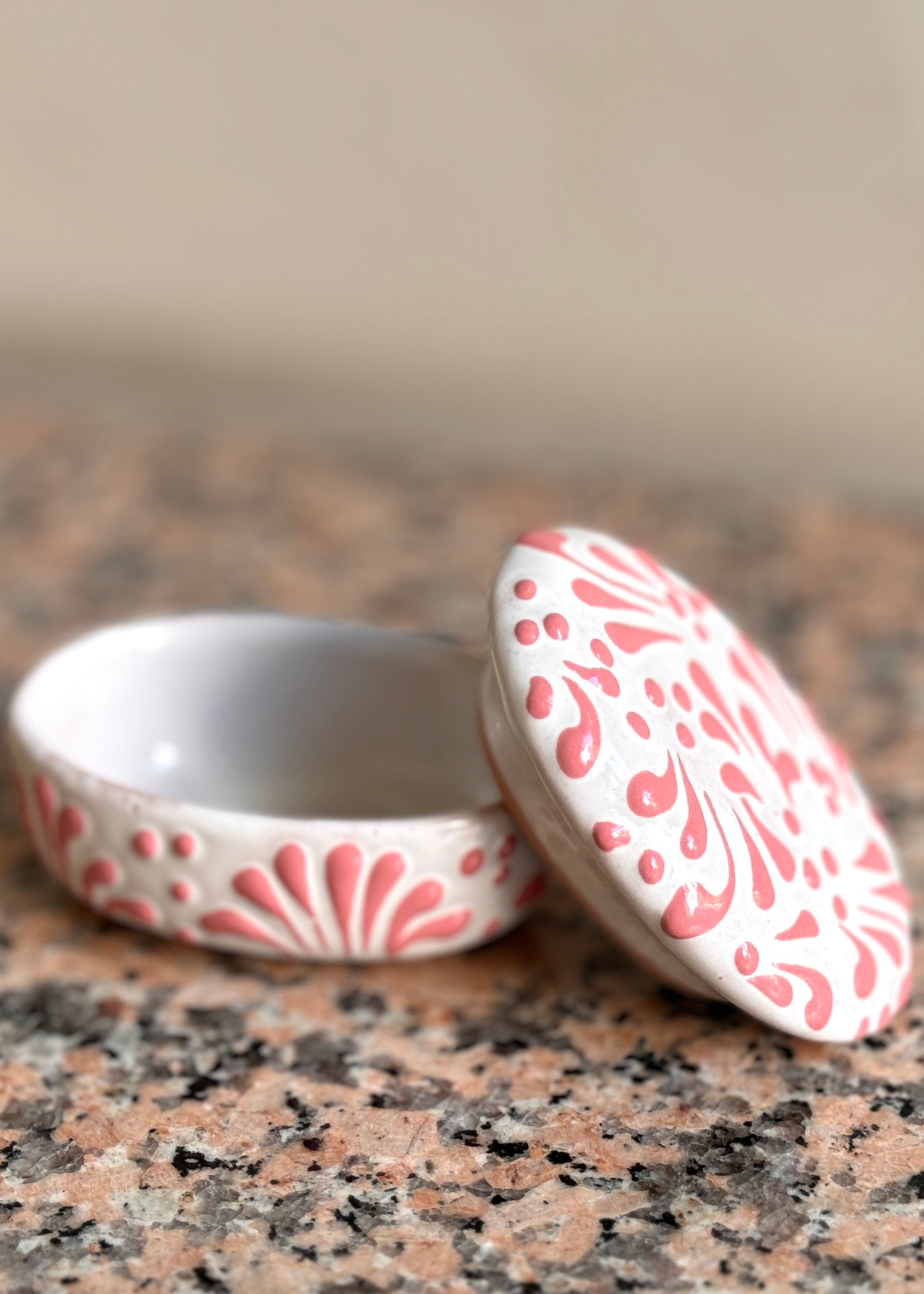 Small Glazed Oval Dish with Lid - Pink + White