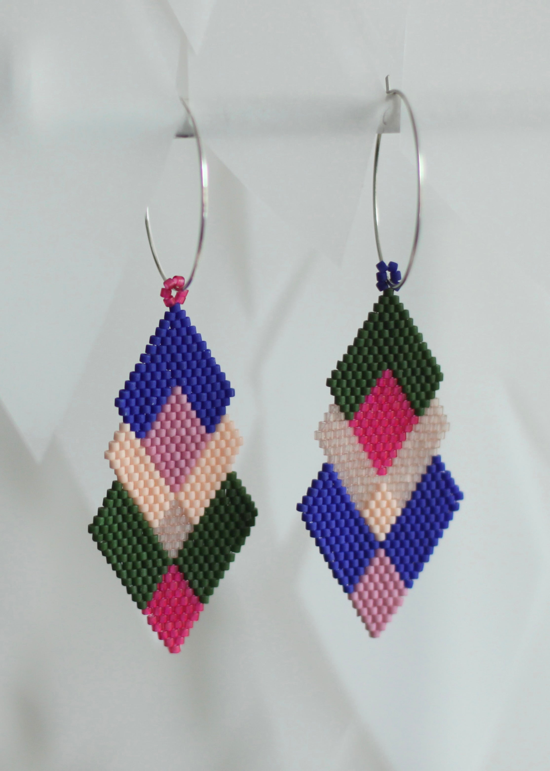 ēska askī x LUZ Collection - Native American Hand Beaded Earrings - Berry Season