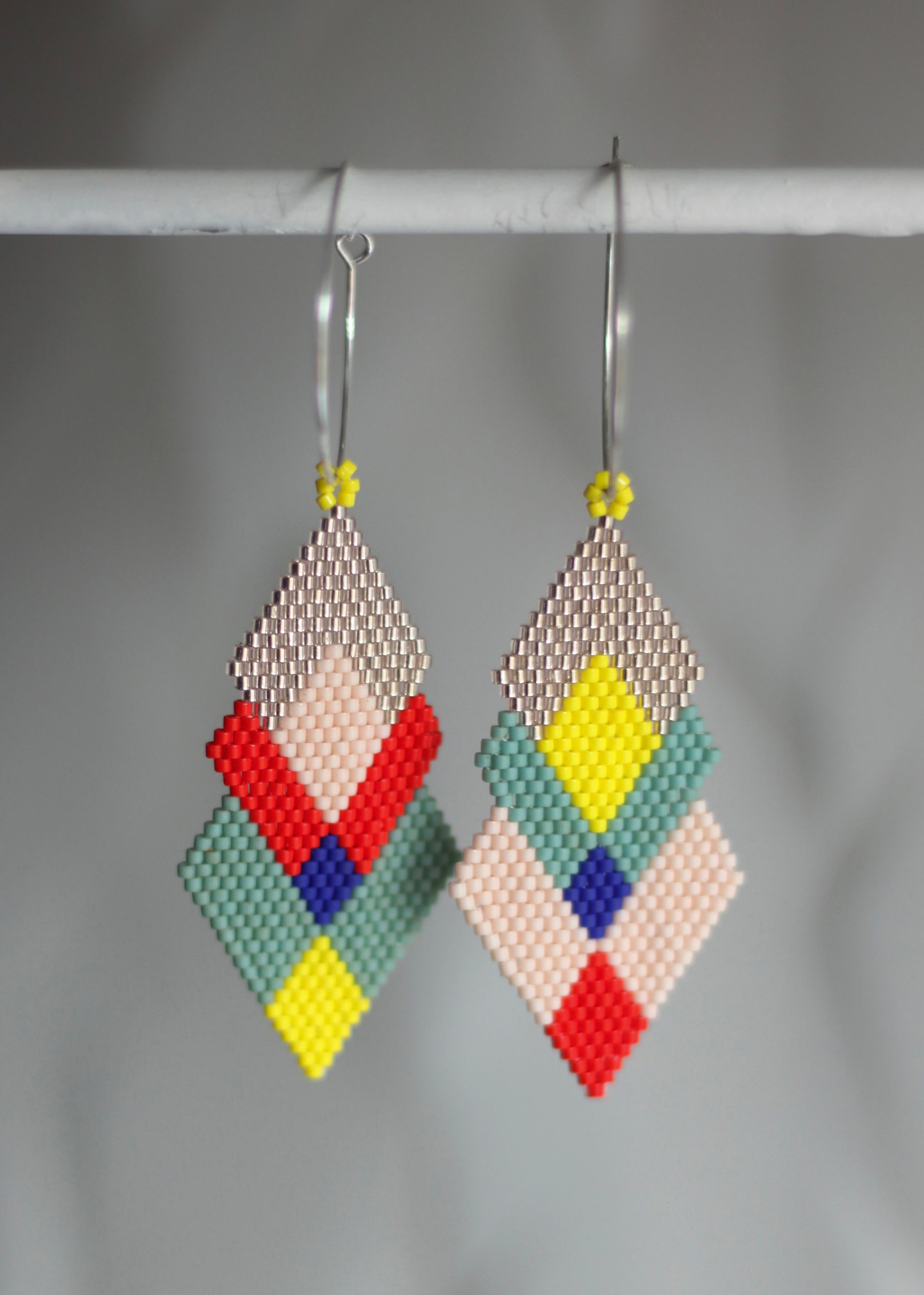 ēska askī x LUZ Collection - Native American Hand Beaded Earrings - Sundance