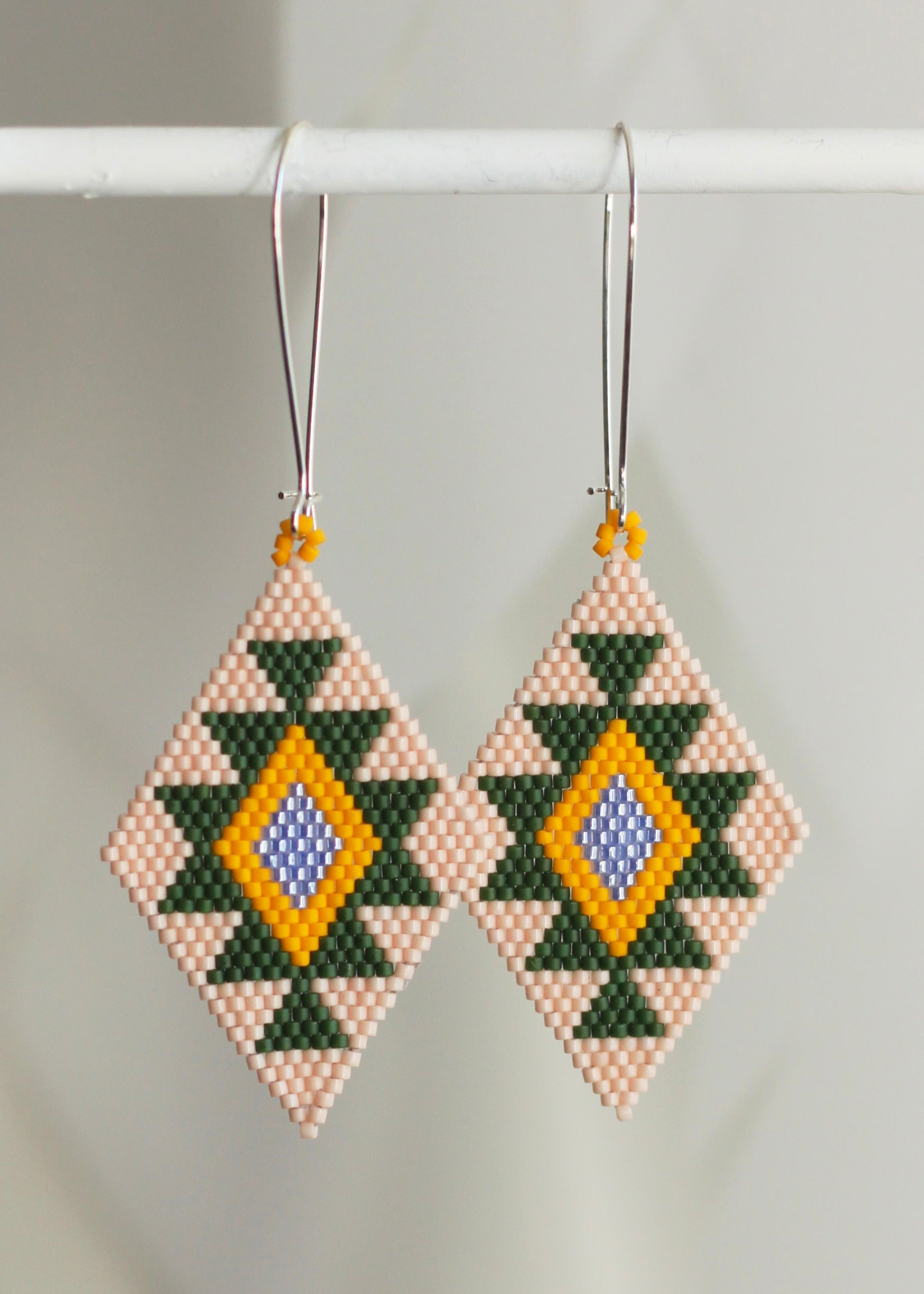 ēska askī x LUZ Collection - Native American Hand Beaded Earrings