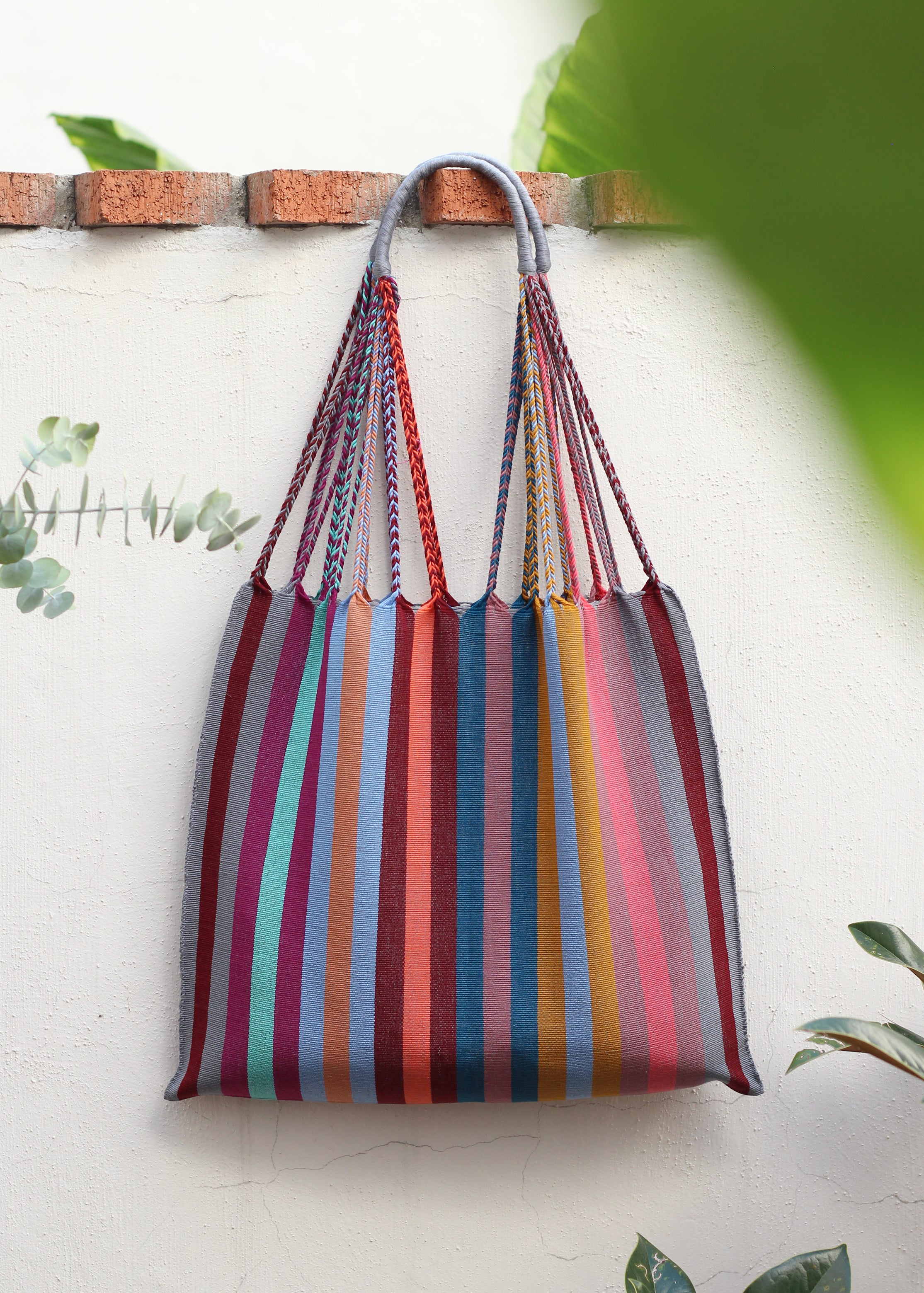 Hand Woven - Las Rayas Tote - Gruesita Grey