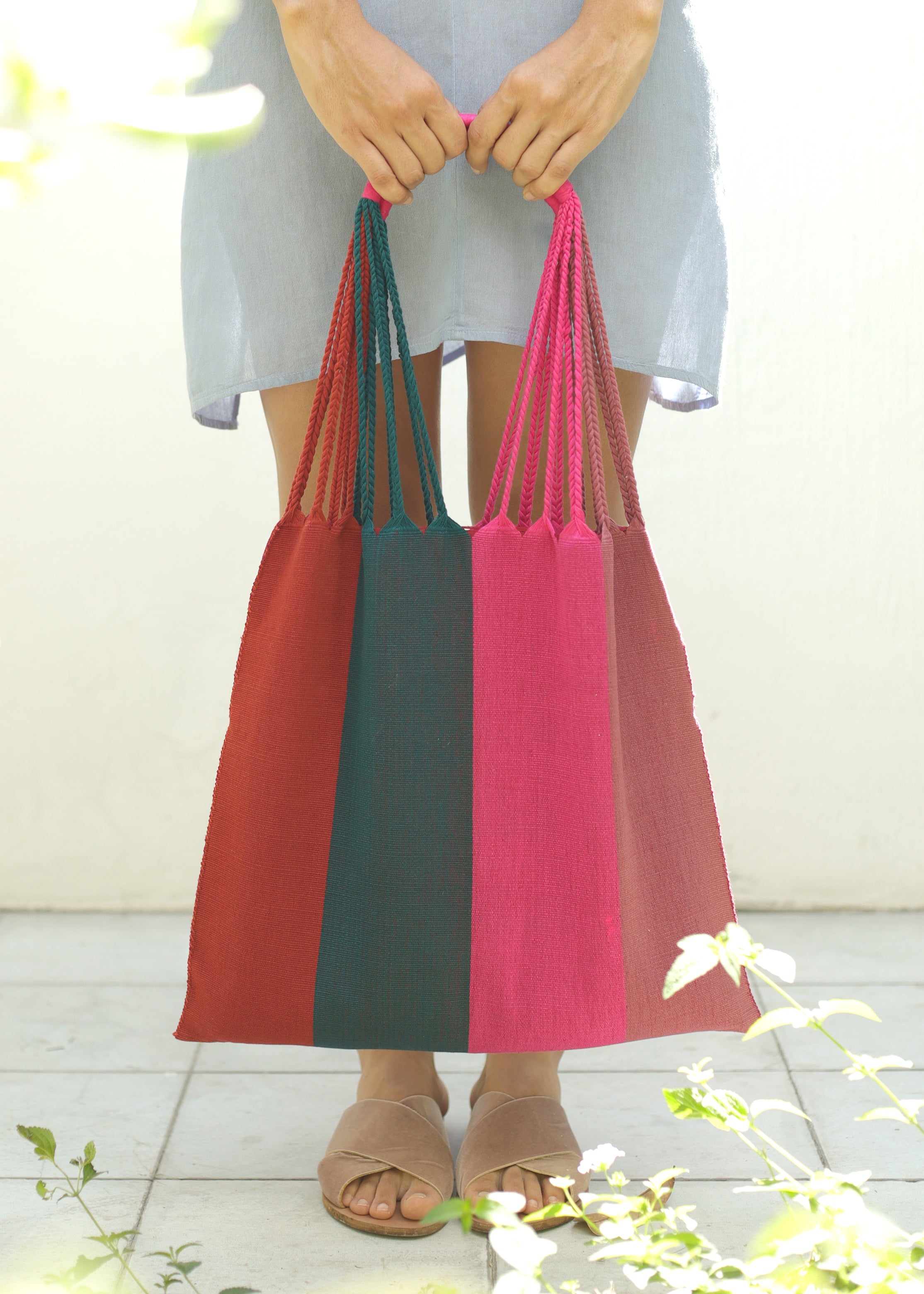 Hand Woven - Las Rayas Tote - Playa
