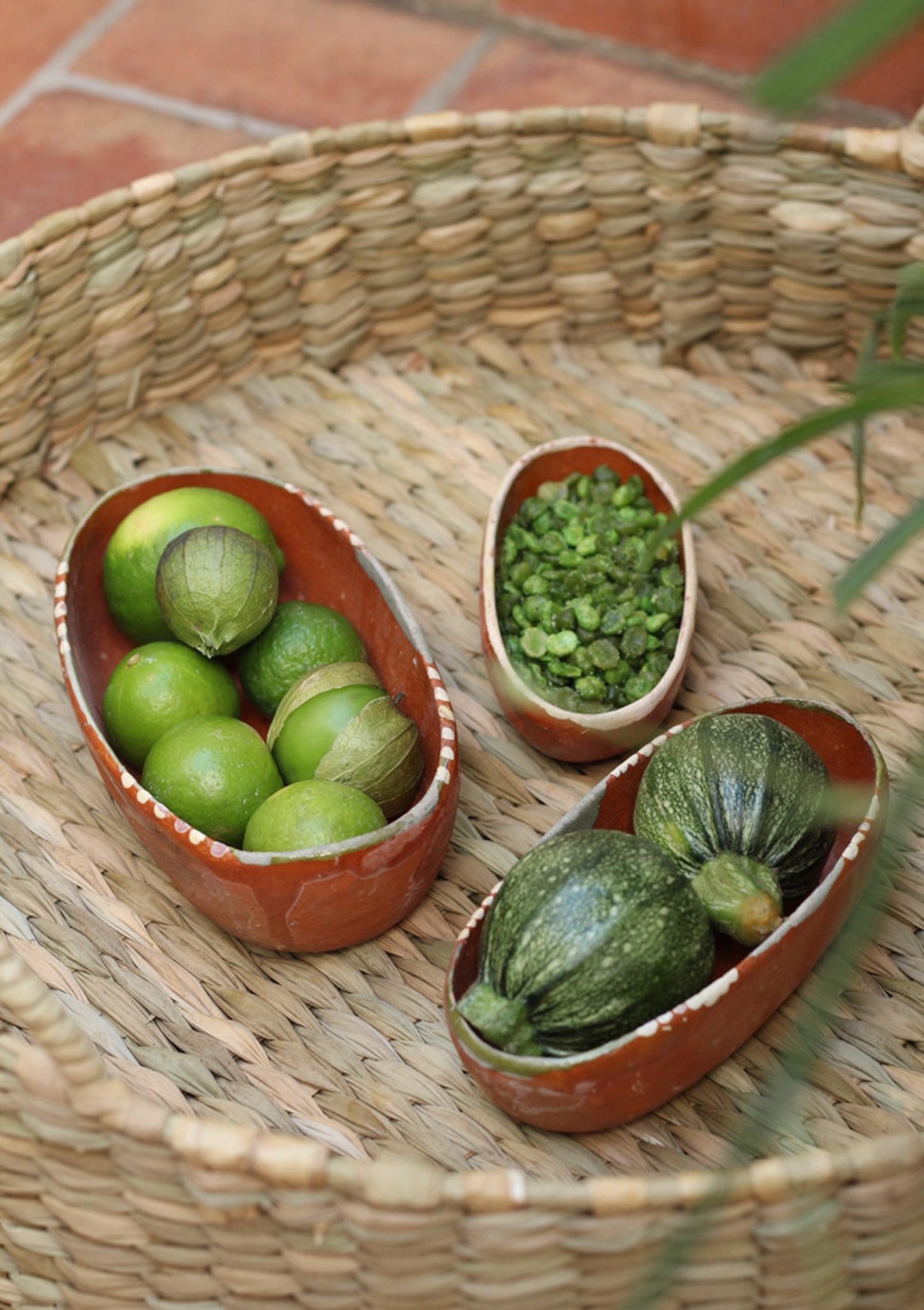 Small Oval Nesting Bowls